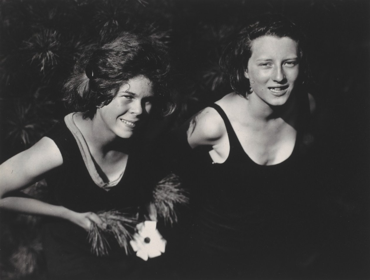 Georgia Engelhard og Margaret Treadwell av Alfred Stieglitz