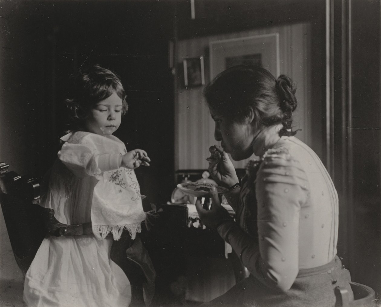 Kitty og Emmy Stieglitz av Alfred Stieglitz