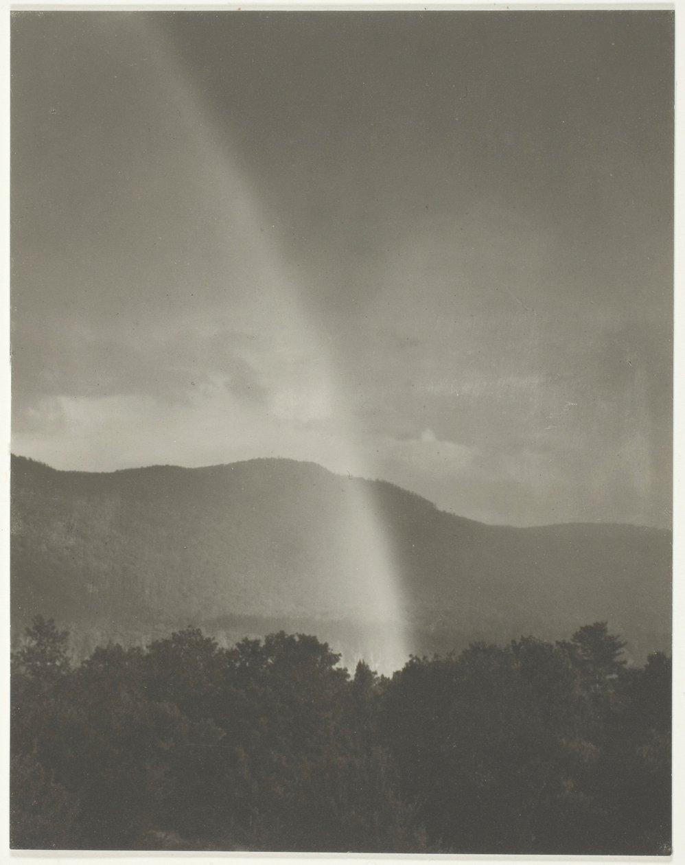 Regnbue av Alfred Stieglitz