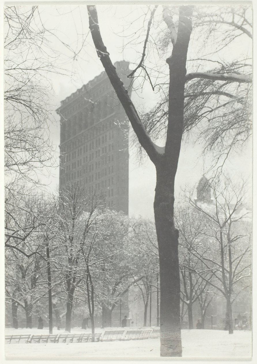The Flatiron, 1903, trykt 192039. av Alfred Stieglitz