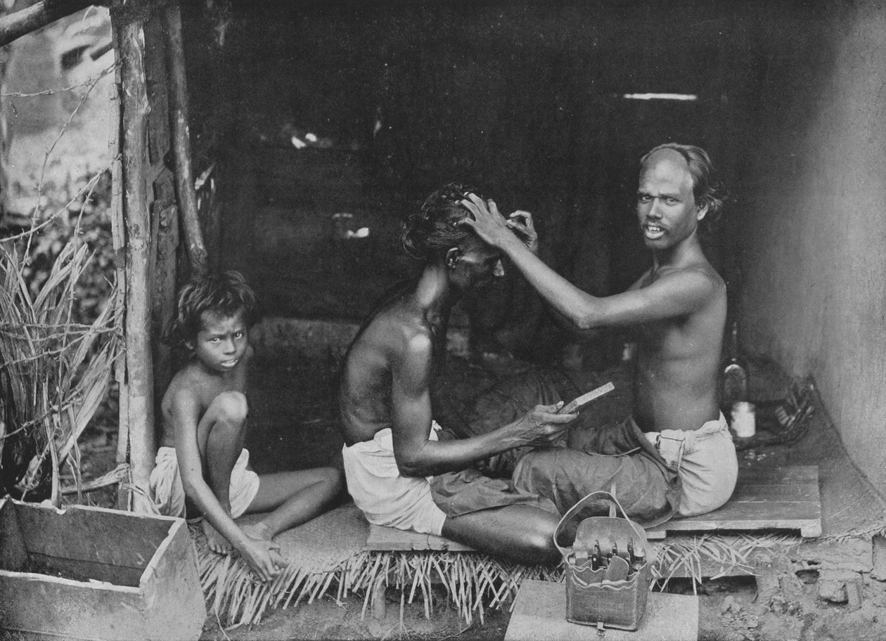 En Ceylon-barbering, c1890, 1910 av Alfred William Amandus Plate