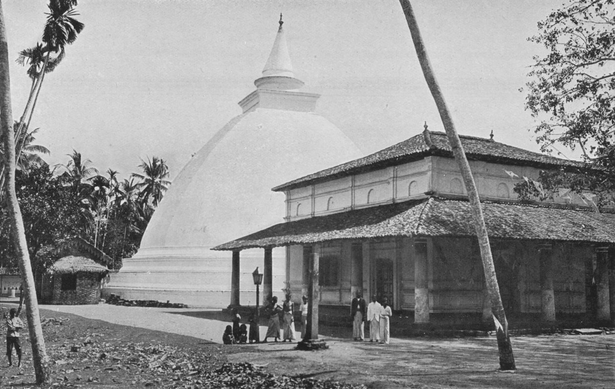 Kelaniya-tempelet og Dagoba, c1890, 1910 av Alfred William Amandus Plate