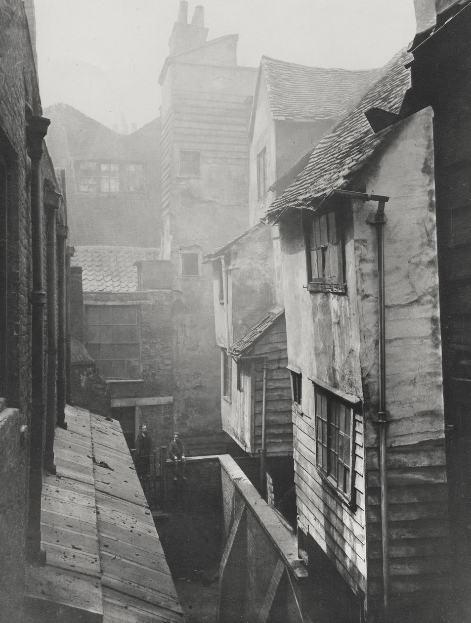 Cloth Fair, Smithfield, 1877 av Alfred and John Bool