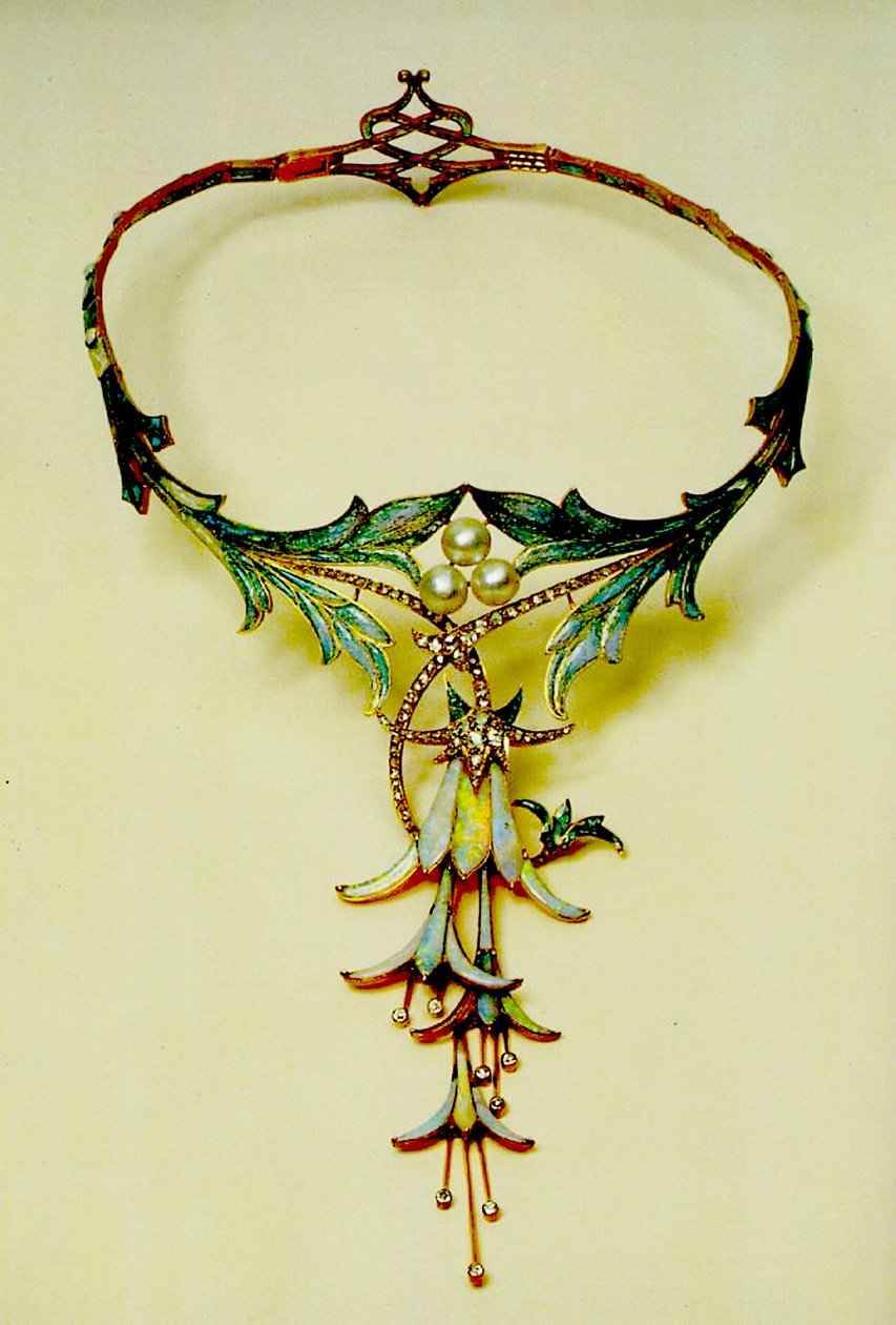 Halskjede, 1905 (opal, safir, briljanter og gull) av Alphonse Mucha