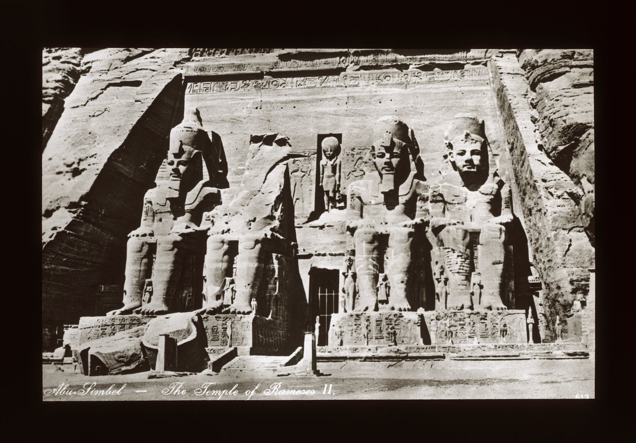 Abu Simbel - The Temple of Ramses II (lanternelys) av American Photographer
