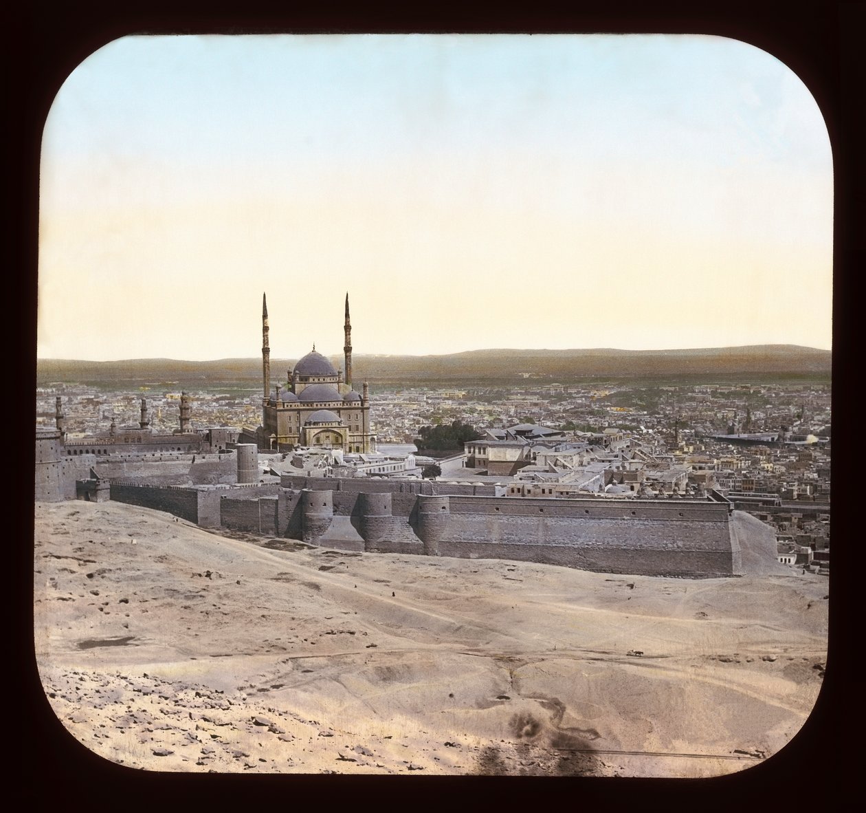 Egypt - Kairo fra Mokattam Hills (lanternelys) av American Photographer