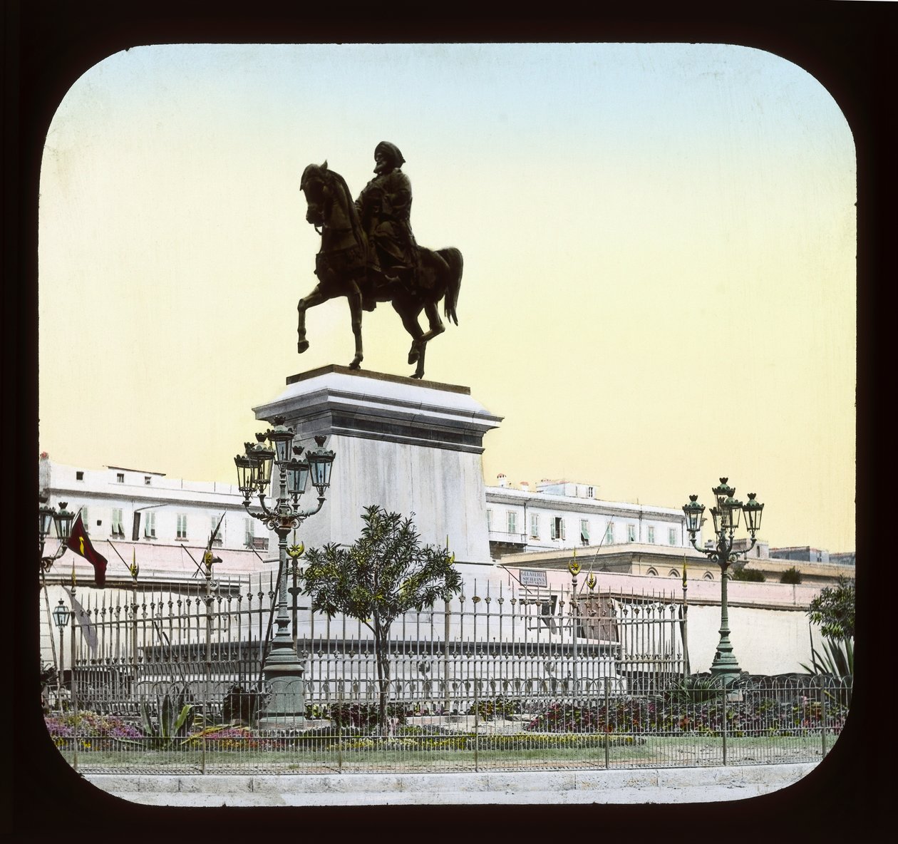 Egypt - Statue av Mohammed Ali, Alexandria (lanternelys) av American Photographer