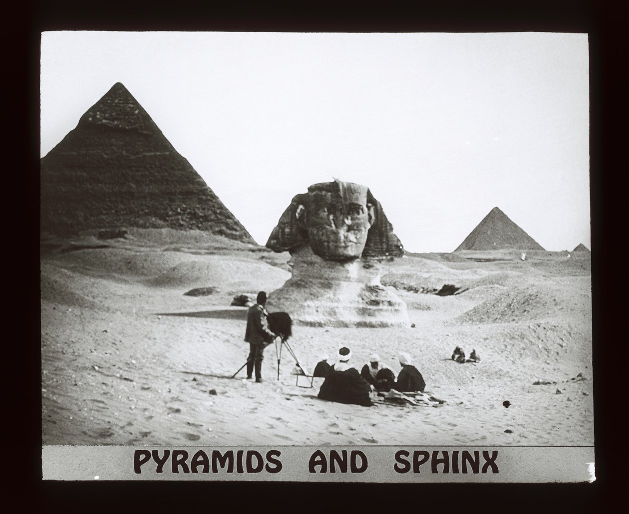 Gizeh - Pyramids and Sphinx (lanternelys) av American Photographer