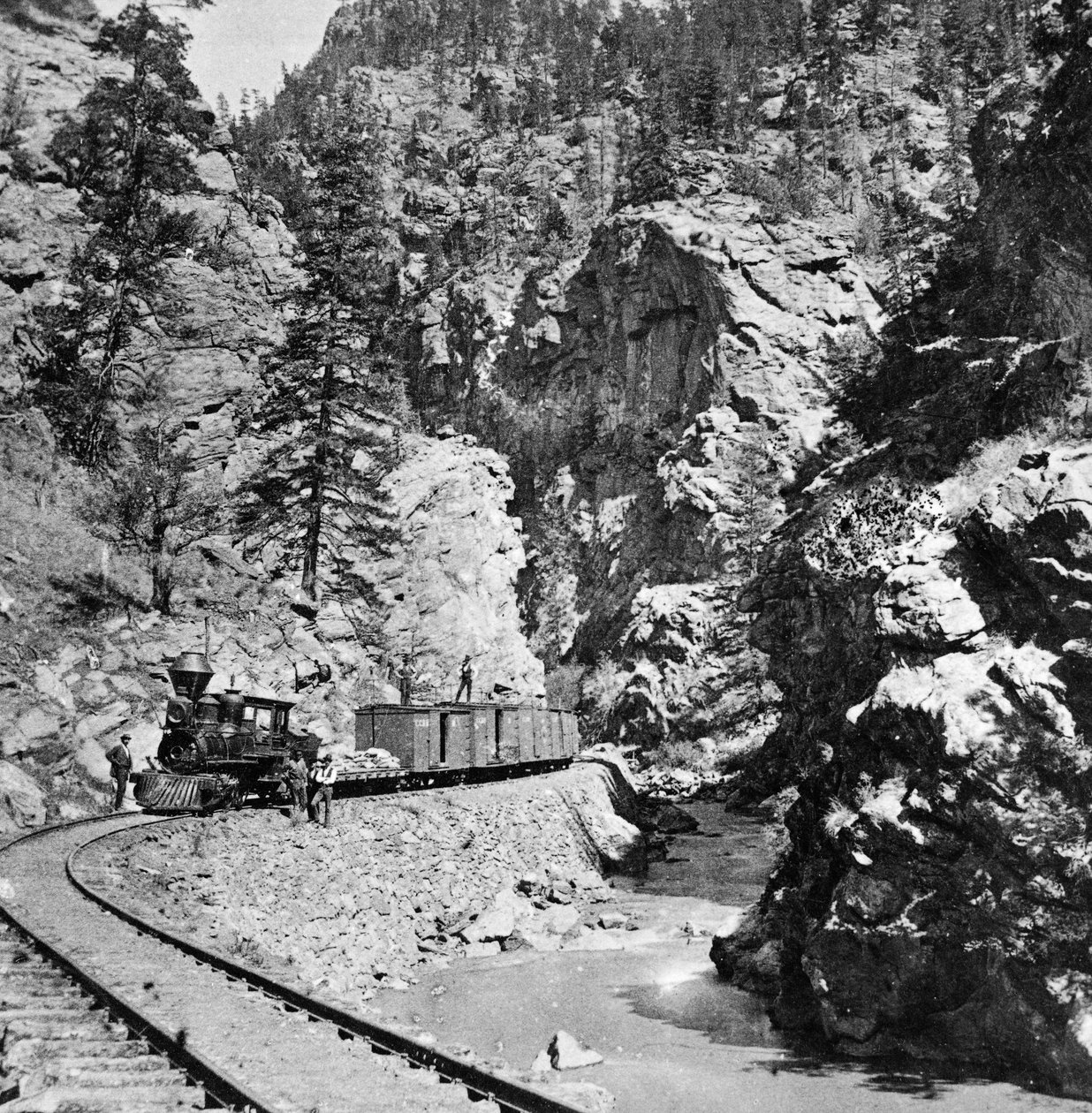 Sølvmalmtog, Clear Creek Canyon, Colorado av American Photographer