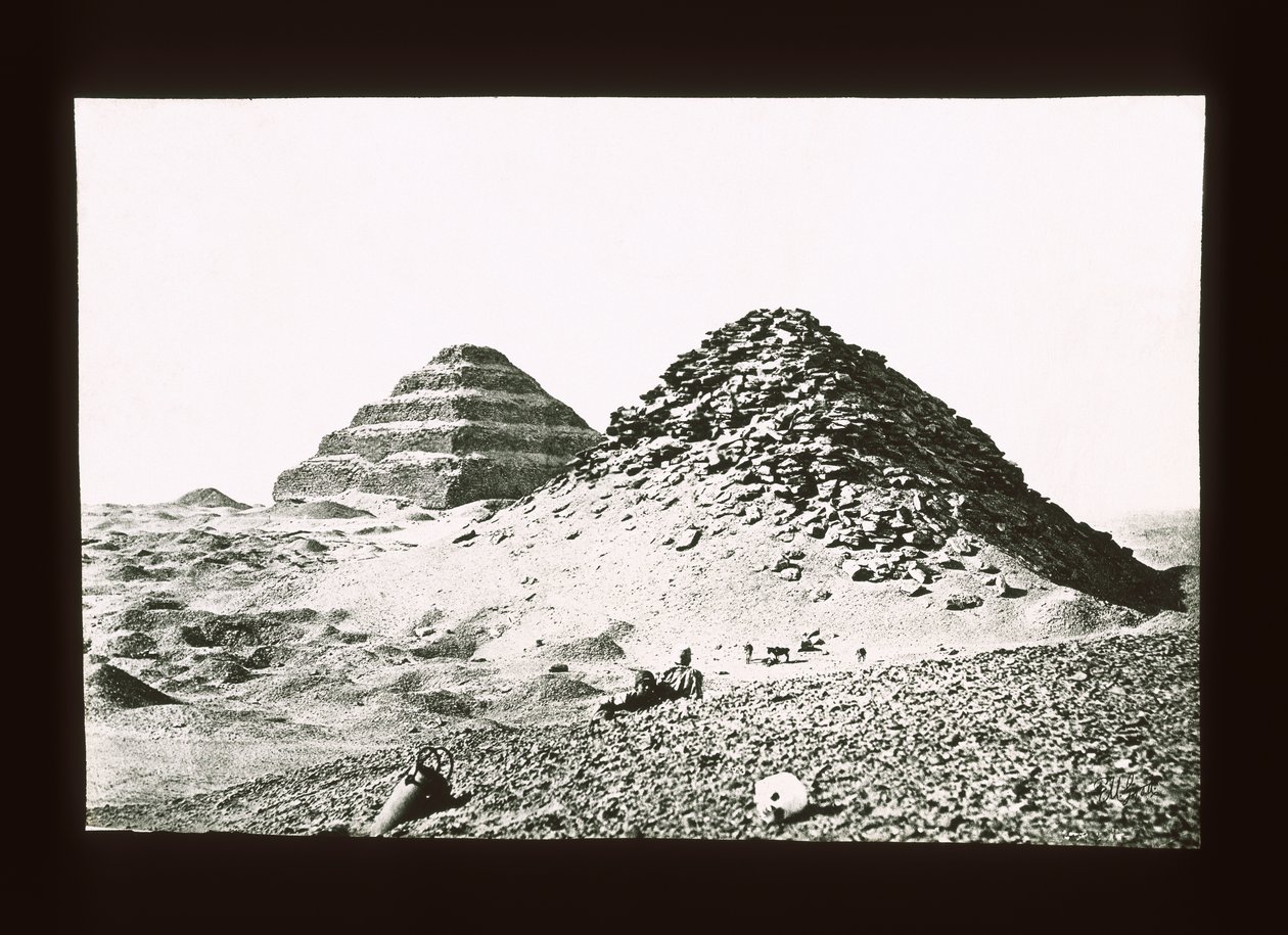 Trinnpyramide, Sakkara, 3. dynasti (lanternesklie) av American Photographer