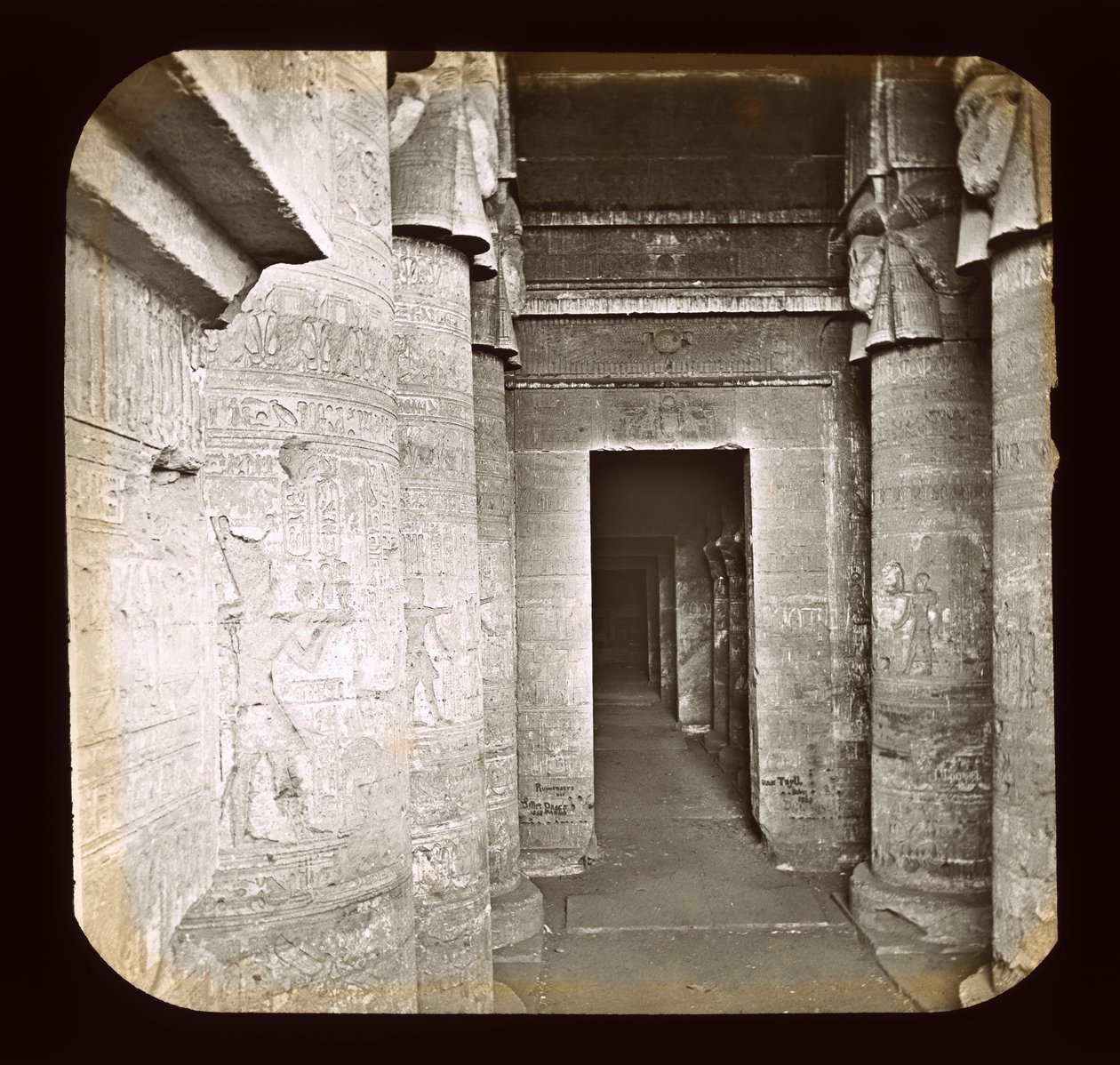 The Temple of Denderah (lyktsklie) av American Photographer