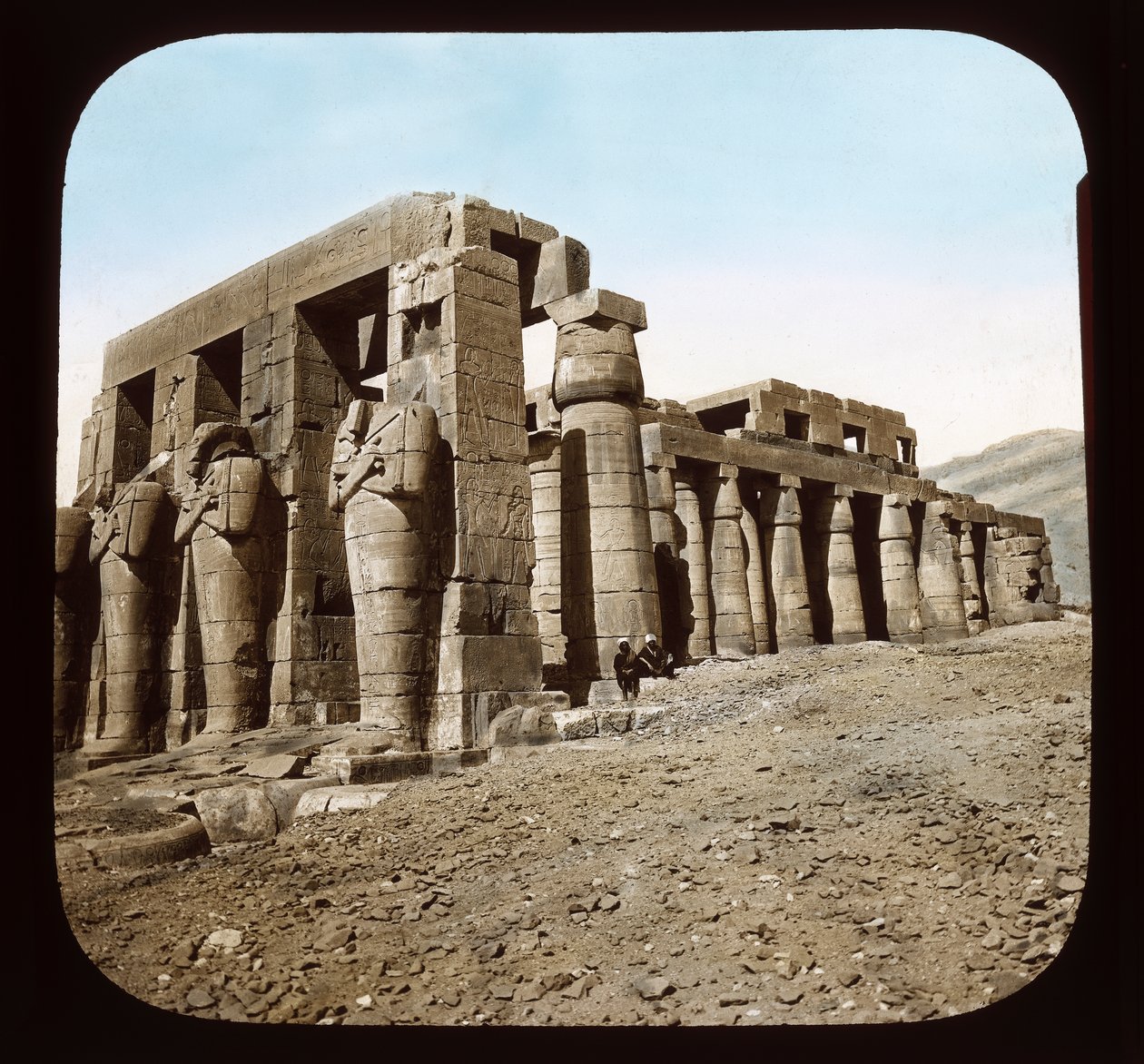 Theben - Ramesseum (lanternesklie) av American Photographer