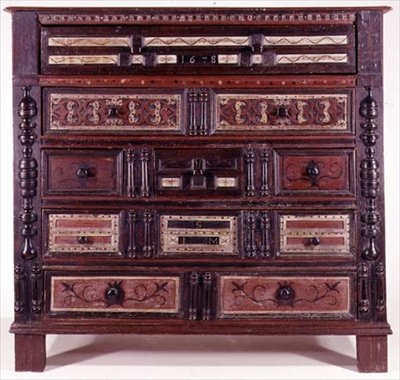 Kommode, sannsynligvis av Thomas Dennis, 1678 (utskåret og malt tre) av American School