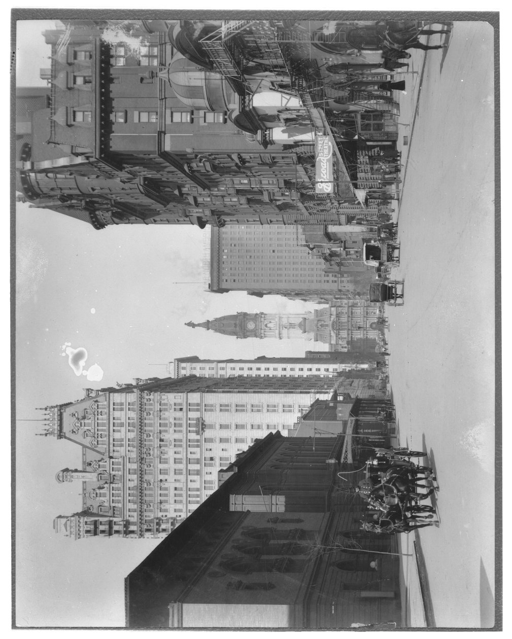 Broad Street North til rådhuset, Philadelphia, ca. 1900 av American Photographer
