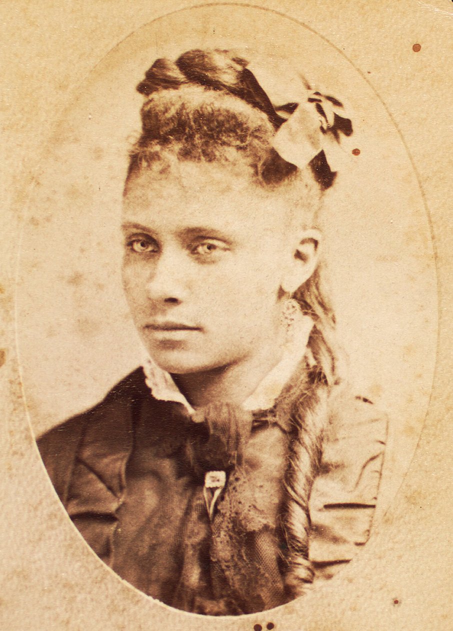 Carte de visite av ung afroamerikansk kvinne, ca. 1880 av American Photographer