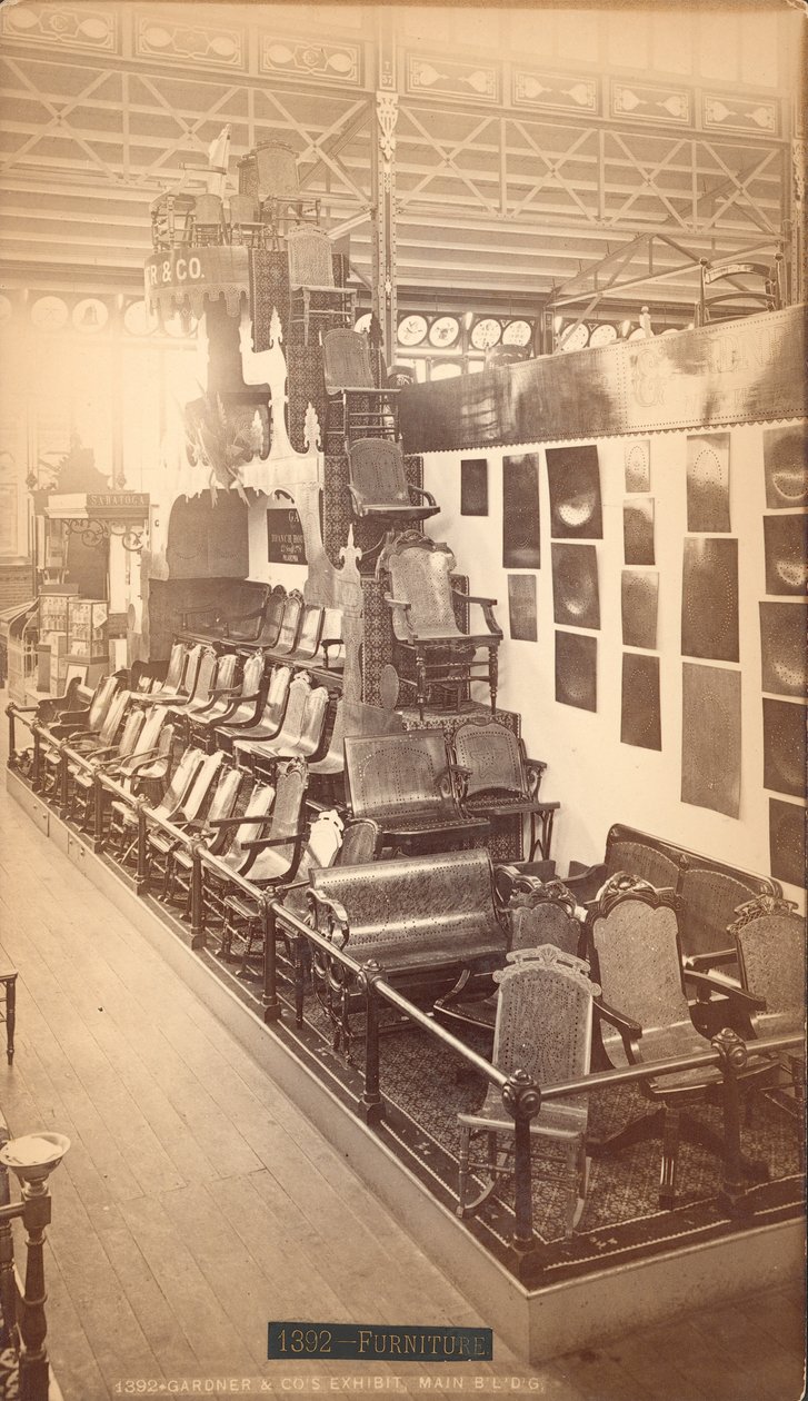Gardner & Co.s utstilling - Hovedbygningen, Centennial International Exhibition av American Photographer