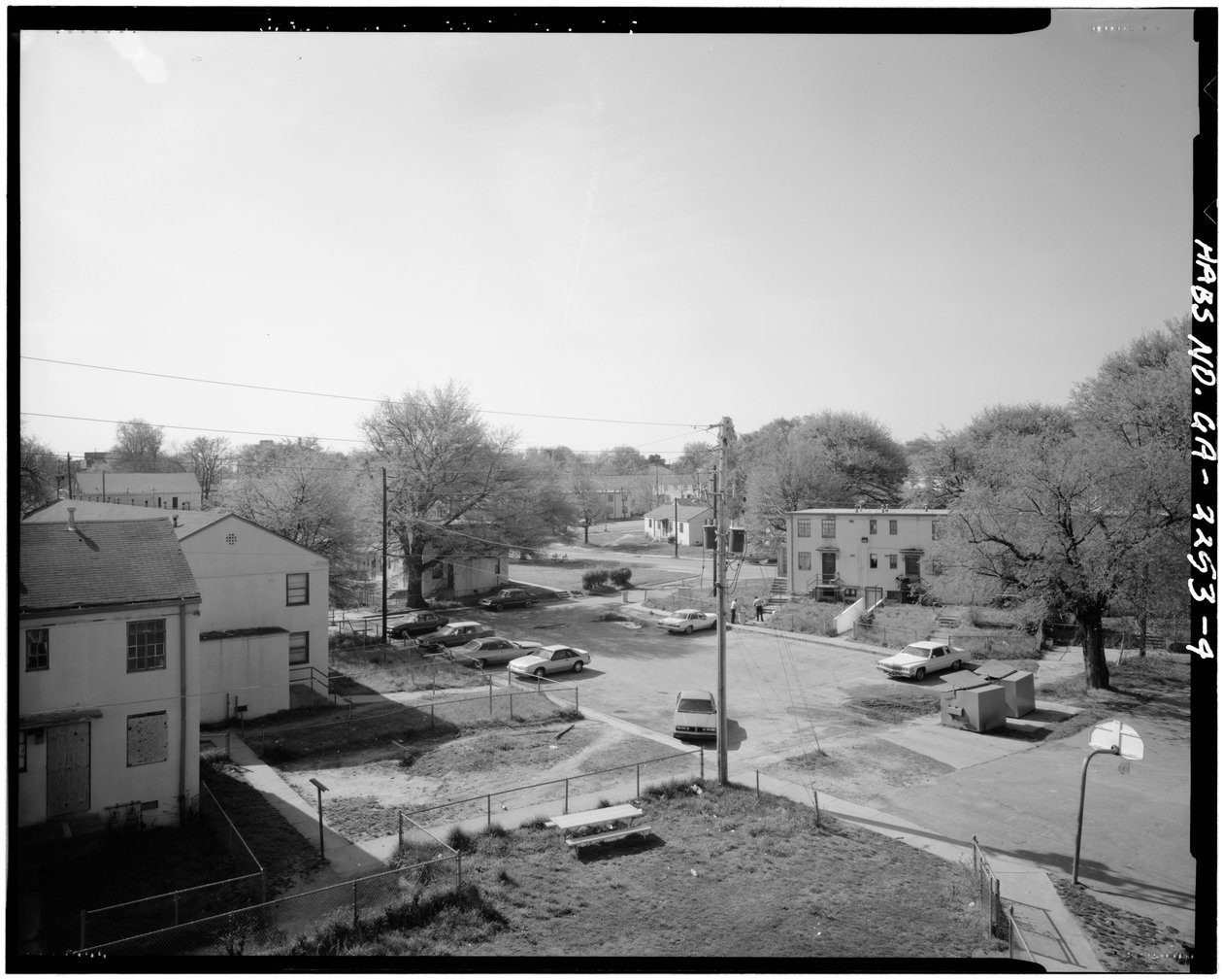 John Hope Homes (offentlige boliger), avgrenset av Larkin, Dora, Spelman Streets & Lane, Atlanta, Fulton County, GA (s/hvitt-bilde) av American Photographer