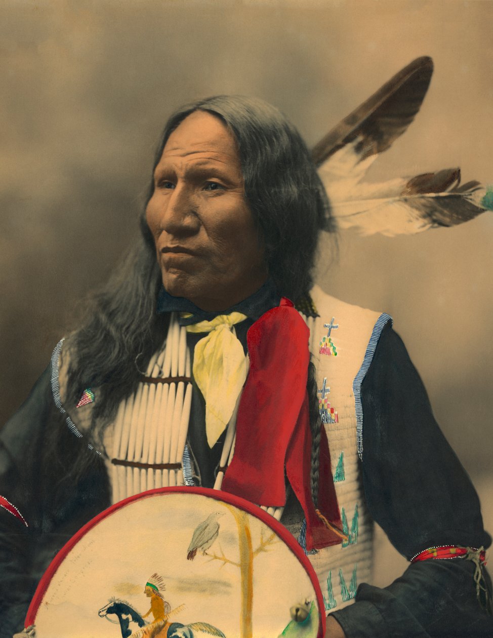 Portrett av Oglala Sioux-sjef slår med nesen av American Photographer