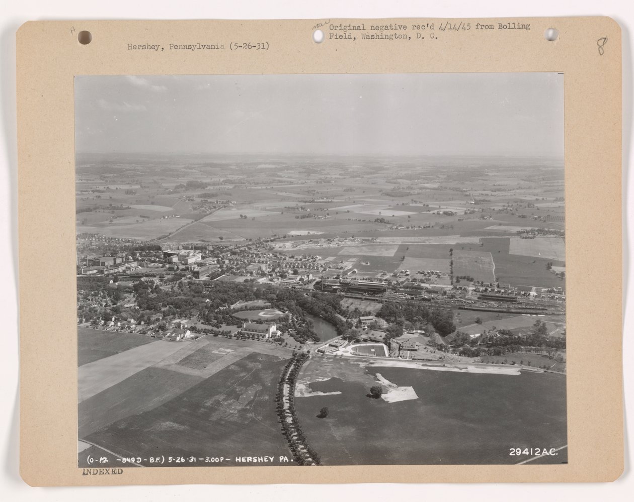 Utsikt over Hershey, Pennsylvania, 26. mai 1931 (s/hvitt-bilde) av American Photographer