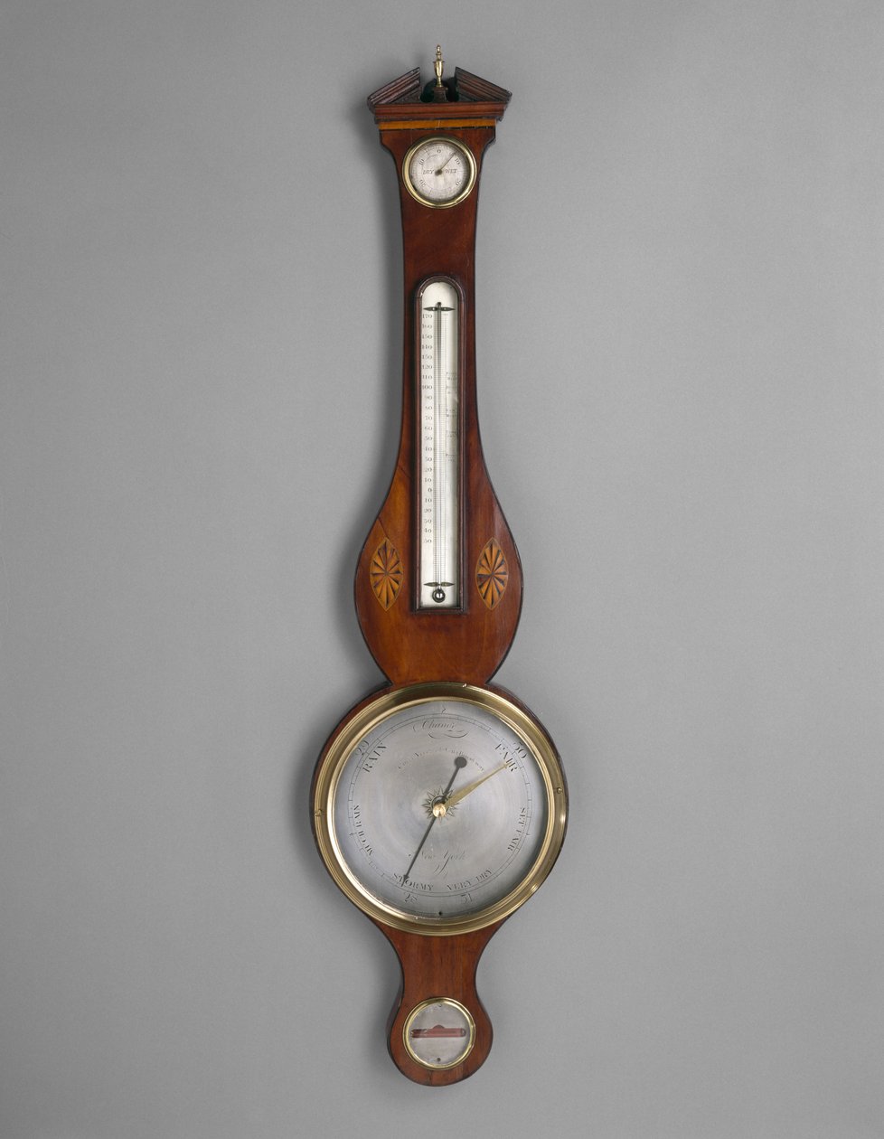 Barometer, ca. 1801-1804 (mahognifiner og uidentifisert innlegg; gran og kornel) av American School
