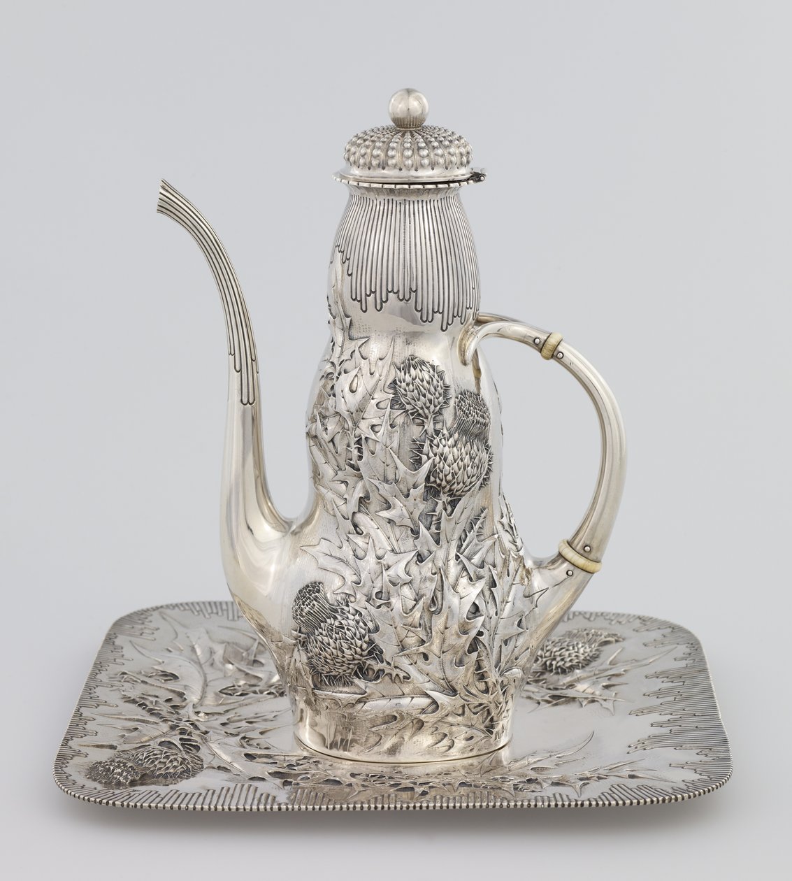 Kaffekanne, 1891 (sølv og elfenben) av American School
