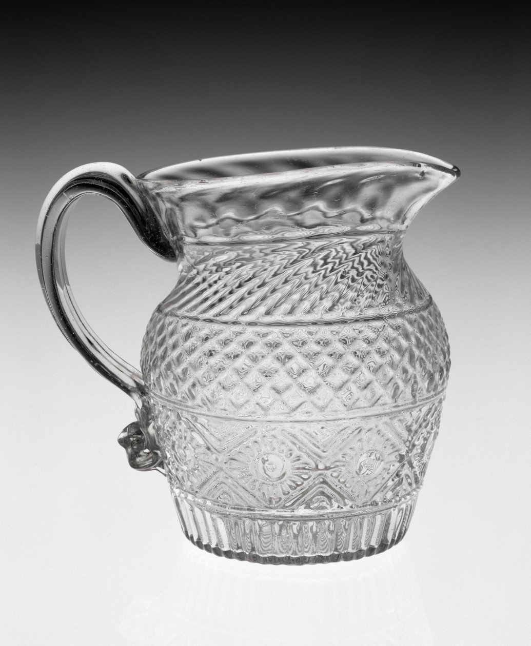 Fløtemugge, ca. 1820-1840 (blyglass) av American School