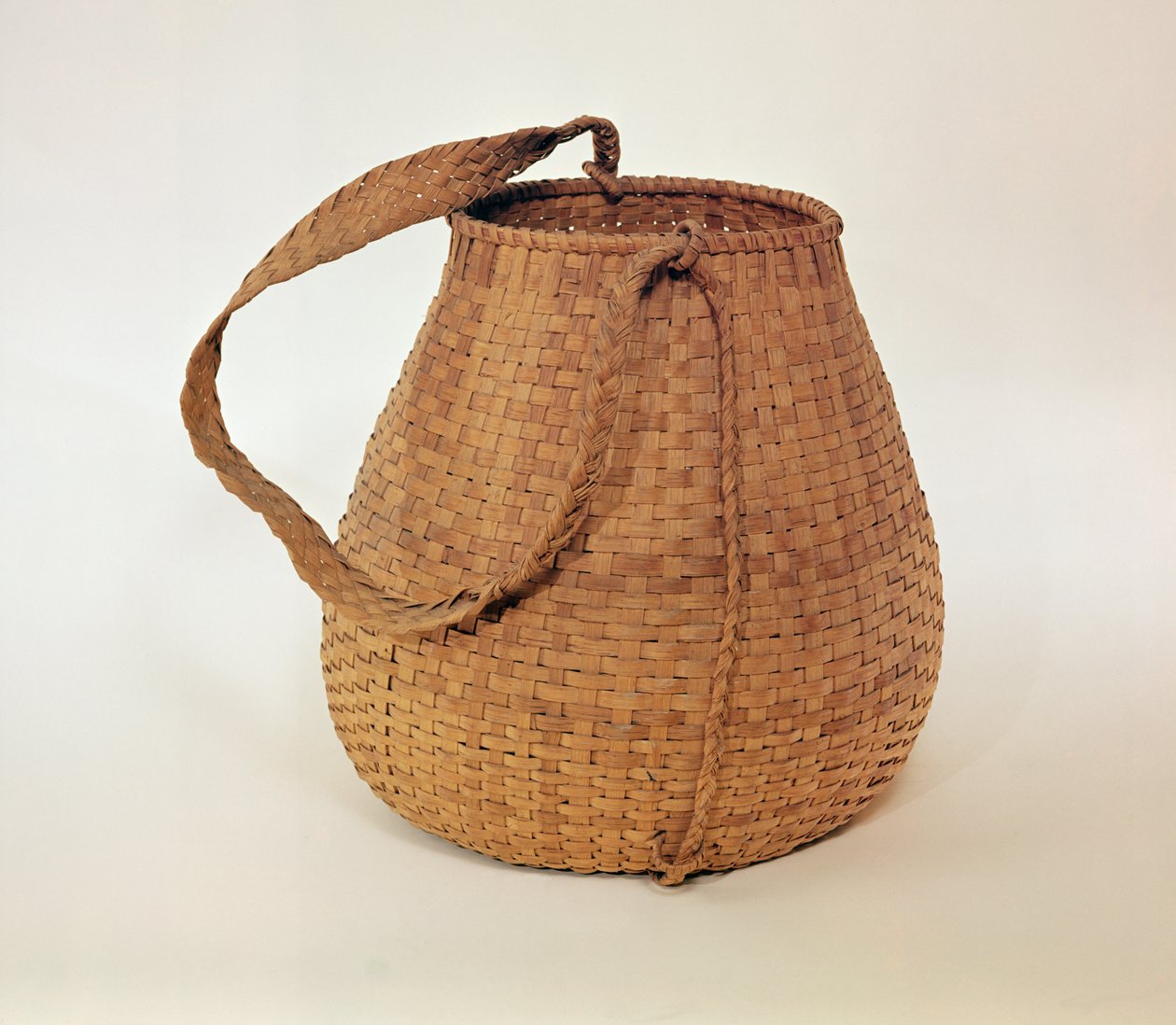 Mashpee bærekurv, fra Massachusetts (plantefiber) av American School