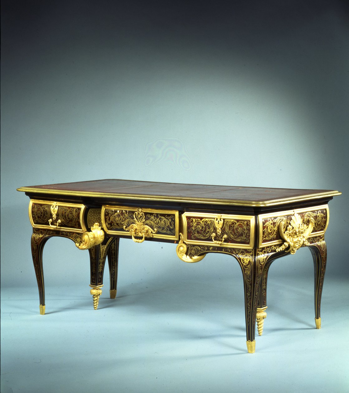 Louis XIV flatt skrivebord av Andre Charles Boulle