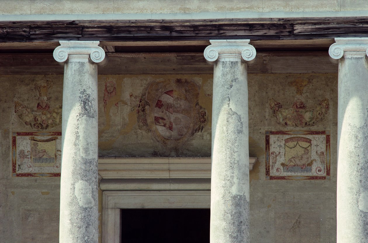 Ioniske søyler fra portikoen, bygget i 1554-63 av Andrea Palladio (1508-80) av Andrea Palladio