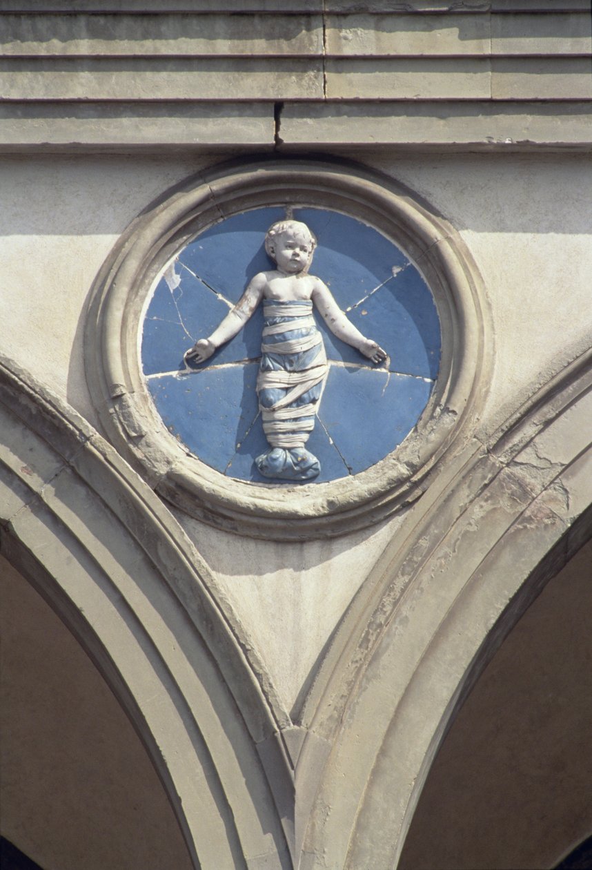 Rundel fra fasaden (glasert terrakotta) av Andrea Della Robbia