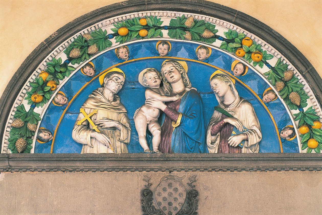 Glasert terrakotta-lunette som viser Madonna med barn mellom hellige av Andrea Della Robbia