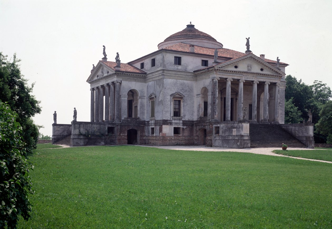 Utsikt over Villa Almerico-Capra, bygget av den italienske arkitekten Andrea Palladio (1508-1580) i 1567-1570 og fullført av Vincenzo Scamozzi (1552-1616) i 1591, Vicenza, Italia eller Rundkjøringen av Andrea Pa av Andrea and Scamozzi Vincenzo Palladio