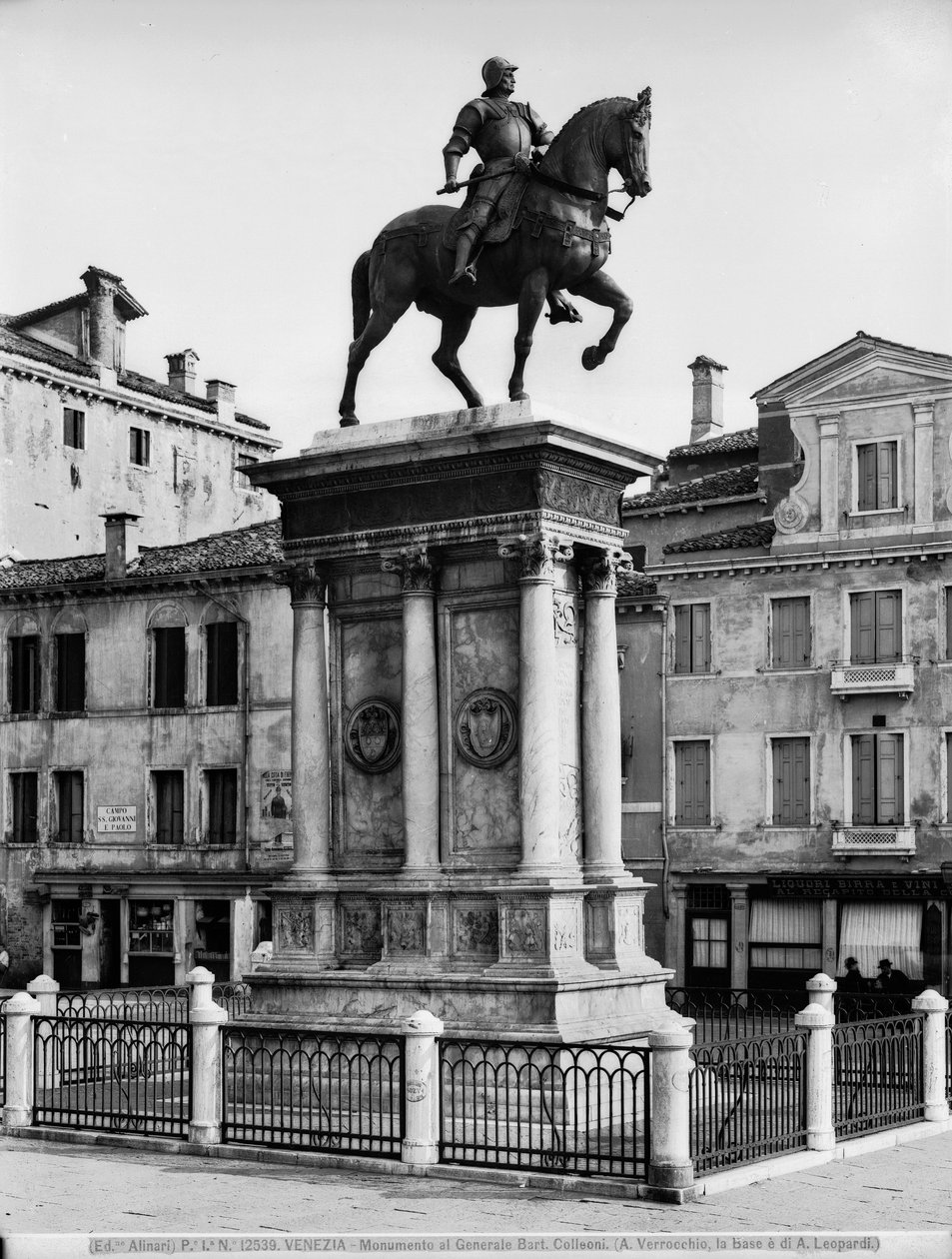 Rytterstatue av condottiere Bartolomeo Colleoni (1400-75) (bronse) (s/h foto) av Andrea del Verrocchio