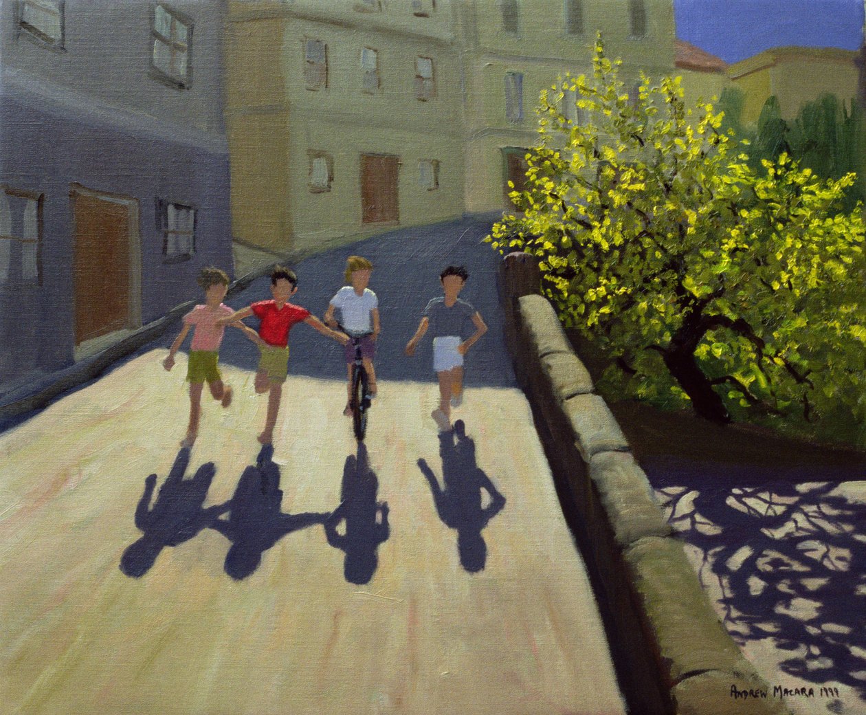 Barn som løper, Lesbos, 1999 av Andrew Macara