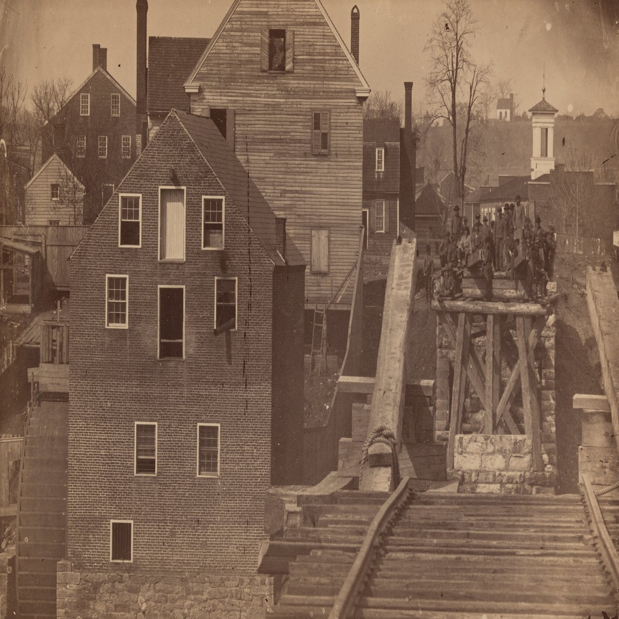 Enden av broen etter Burnsides angrep, Fredericksburg, Virginia av Andrew Joseph Russell