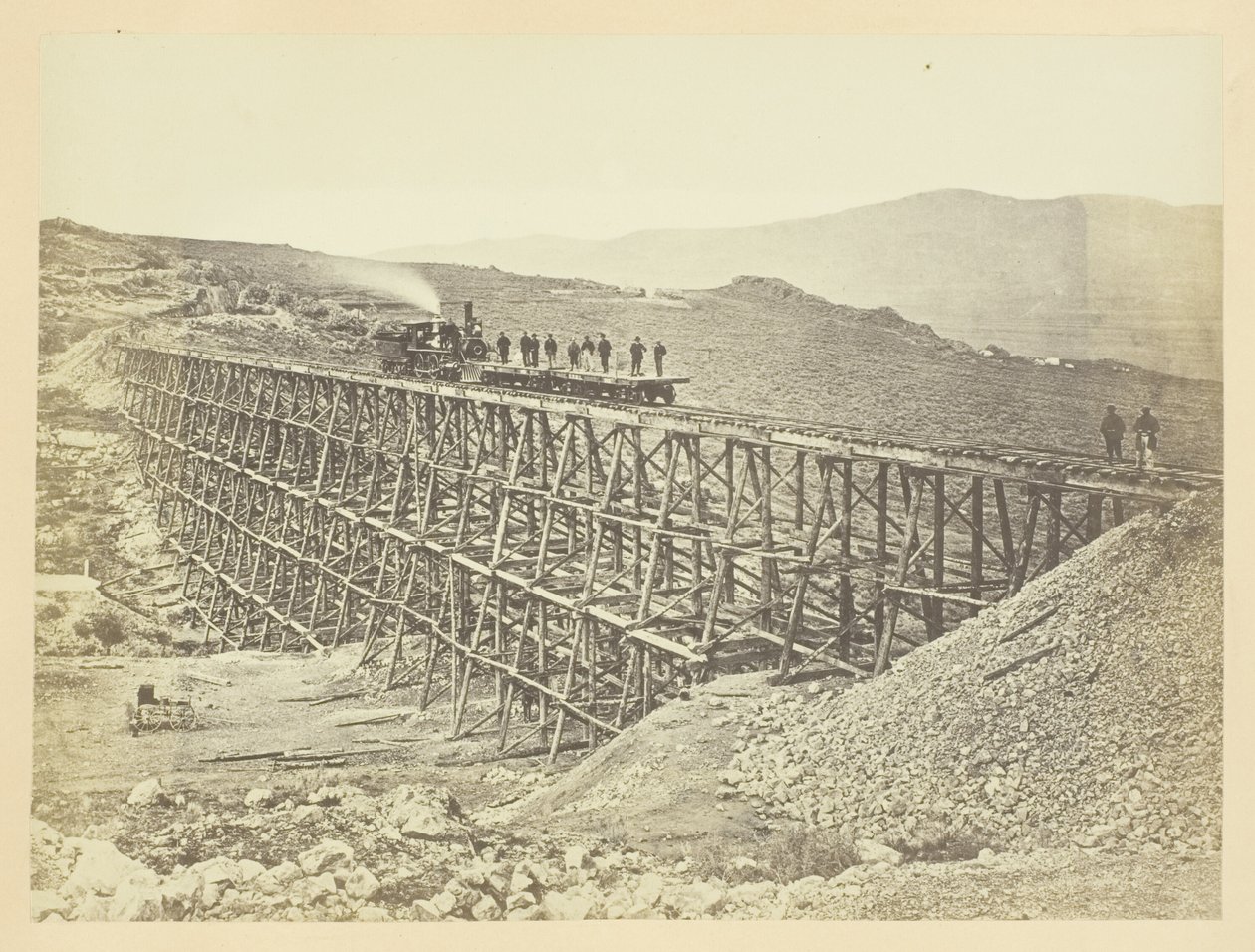 Trestle Work, Promontory Point, Salt Lake Valley av Andrew Joseph Russell