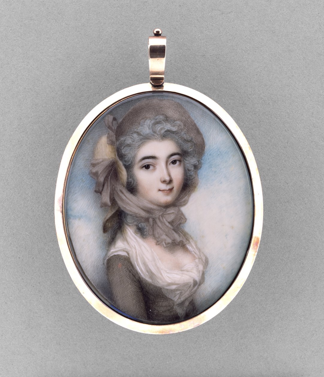 Portrait of a Woman, ca. 1785 (akvarell på elfenben, 9 karat rosa gull, hår, preget metallisk folie og glass) av Andrew Plimer