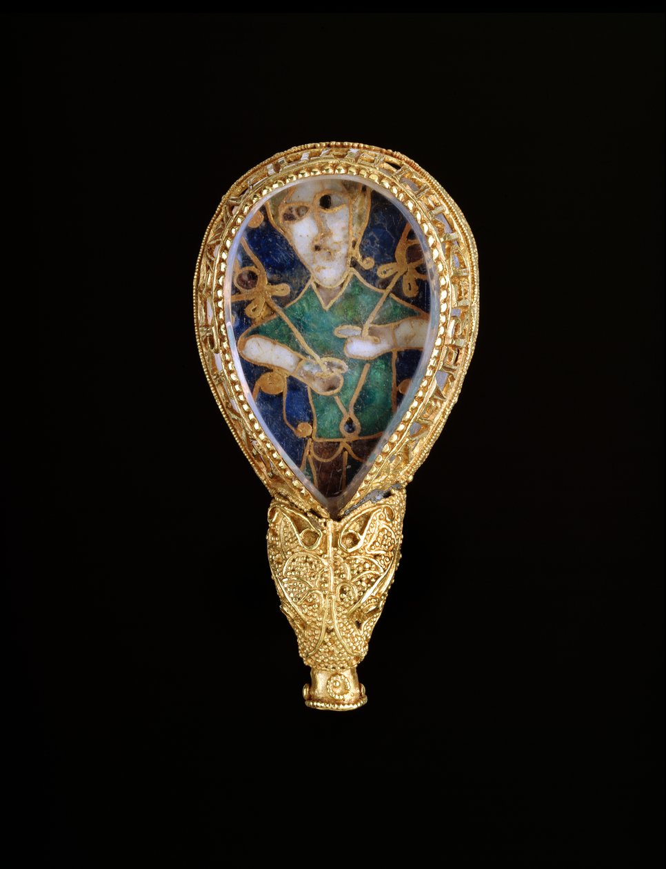 Alfred Jewel (gull, bergkrystall og emalje) (for omvendt se 100549) av Anglo Saxon