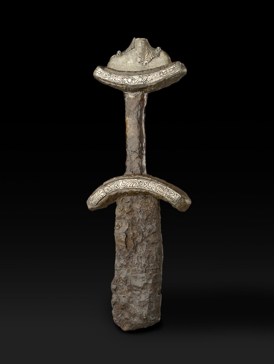 Abingdon-sverdet, sensaksisk, trewhiddle-stil fra slutten av 900-tallet (sølv) av Anglo Saxon