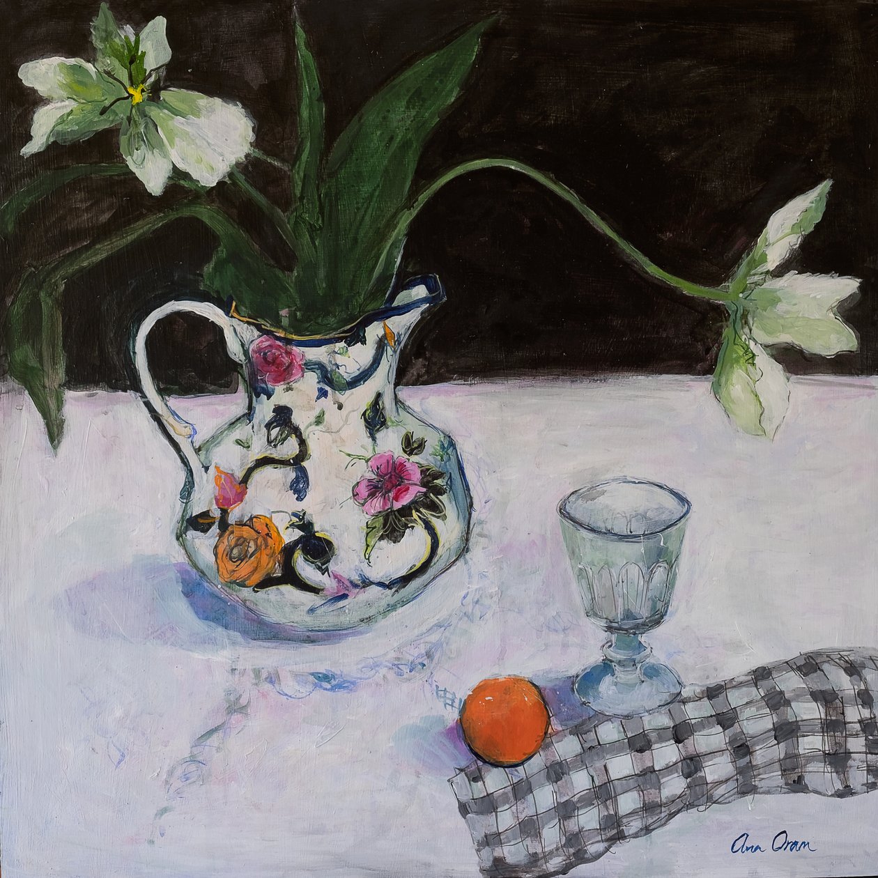 Stilleben med hvite tulipaner og et glass, 2019 (akryl) av Ann Oram