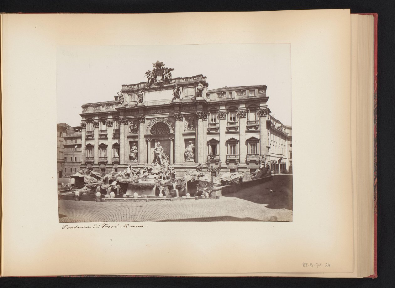 Utsikt over Trevifontenen i Roma, Italia Fontana di Trevi. Roma (tittel på objekt) av Anonymous