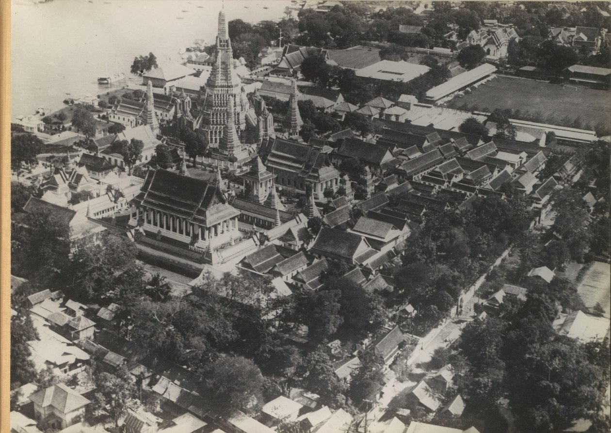 Tempelkomplekset til Wat Arun i Bangkok, sett fra luften av Anonymous