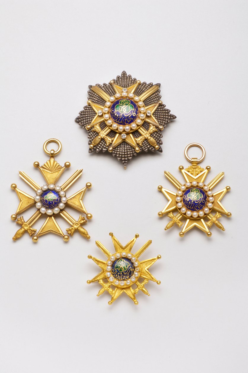 Afghanistan - Empire-ordenen Durrani: 1. klasses tallerken, 2. tredjedel av 1800-tallet - 1. klassemerke, 2. tredjedel av 1800-tallet - 1. klassemerke, 2. tredjedel av 1800-tallet - 2. klasses brysttegn, 2. århundres tredjedel av 1800-tallet av Anonymous Anonymous