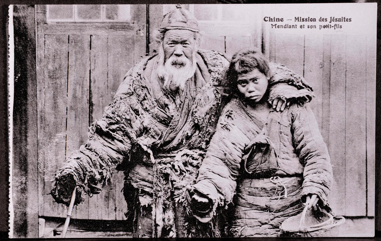 Gammel tigger med barnebarn Fotografi fra begynnelsen av 1900-tallet - Privat samling av Anonymous Anonymous