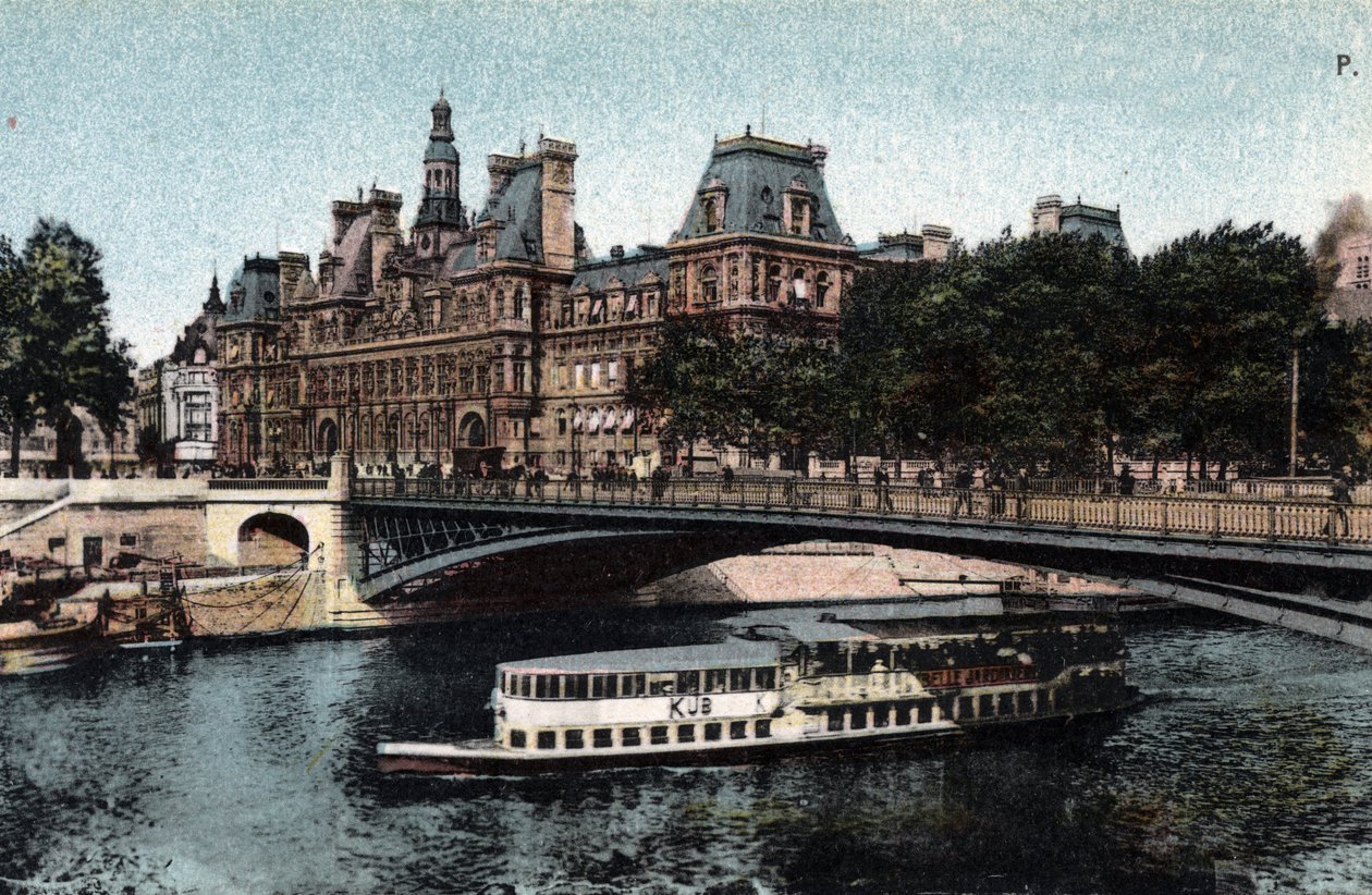 Paris: utsikt over Hotel de Ville og Pont d