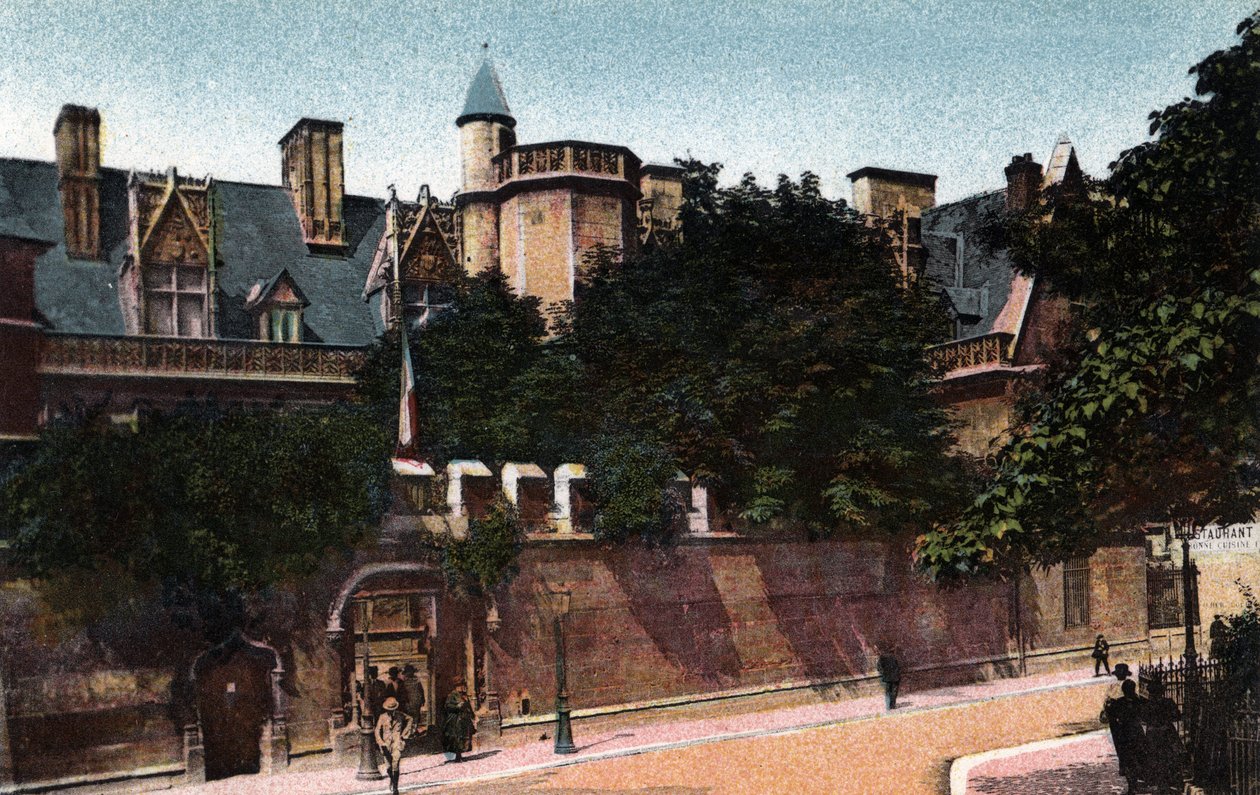 Paris: utsikt over Musee de Cluny. Fotografi av 1920 i "" Artistic Album "" av byen Paris. Privat samling. av Anonymous Anonymous