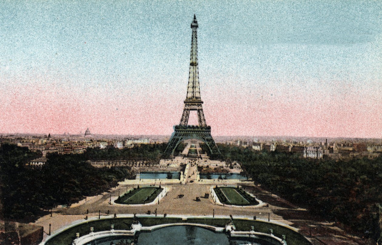 Paris: utsikt over Trocadero-hagen med Eiffeltårnet og broen til Iena på Seinen. Fotografi av 1920 i "" Artistic Album "" av byen Paris. Privat samling. av Anonymous Anonymous