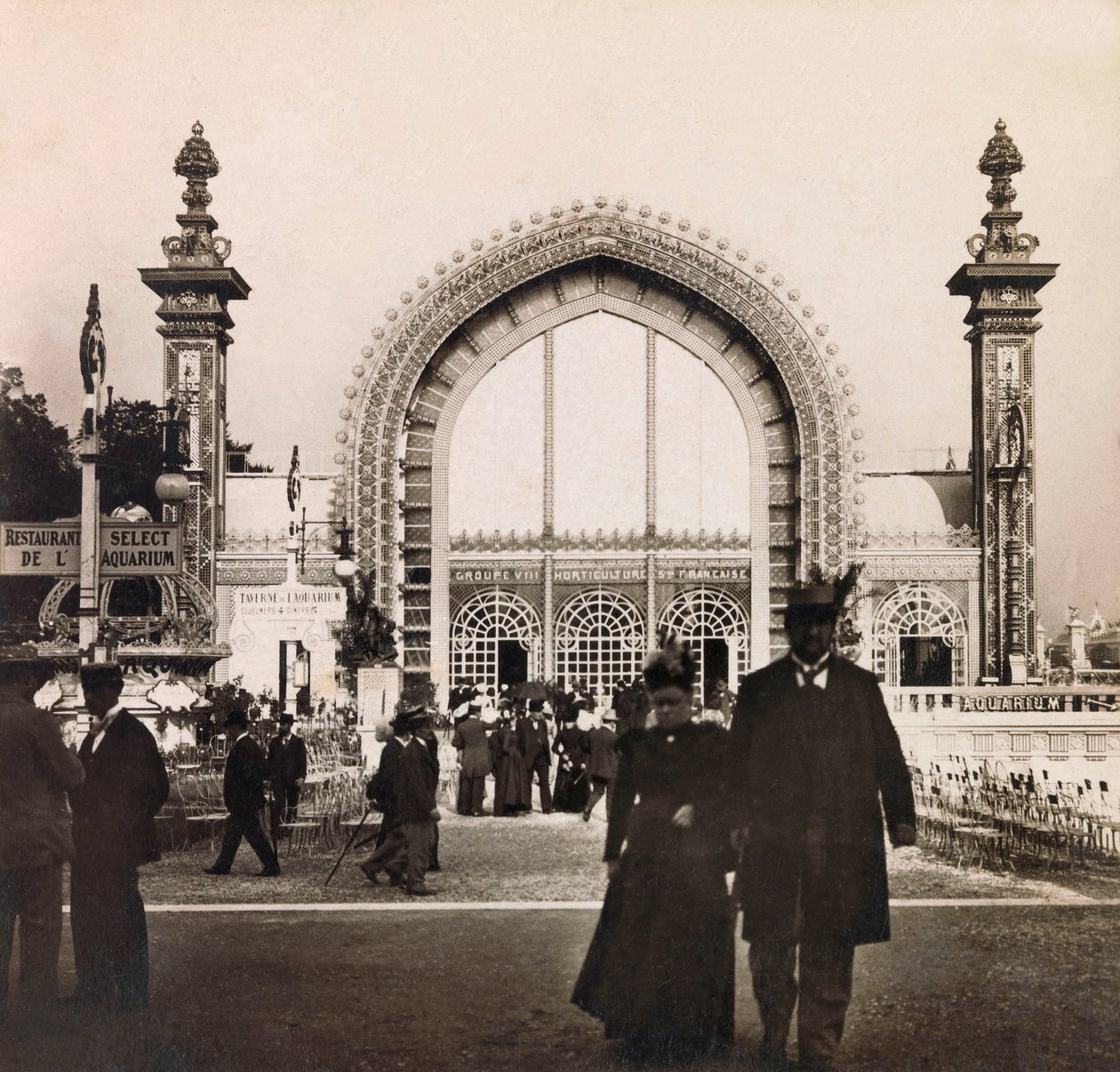 Universell utstilling av 1900 - Exposition Universelle de 1900 i Paris: L'Entre des Serres - privat samling av Anonymous Anonymous