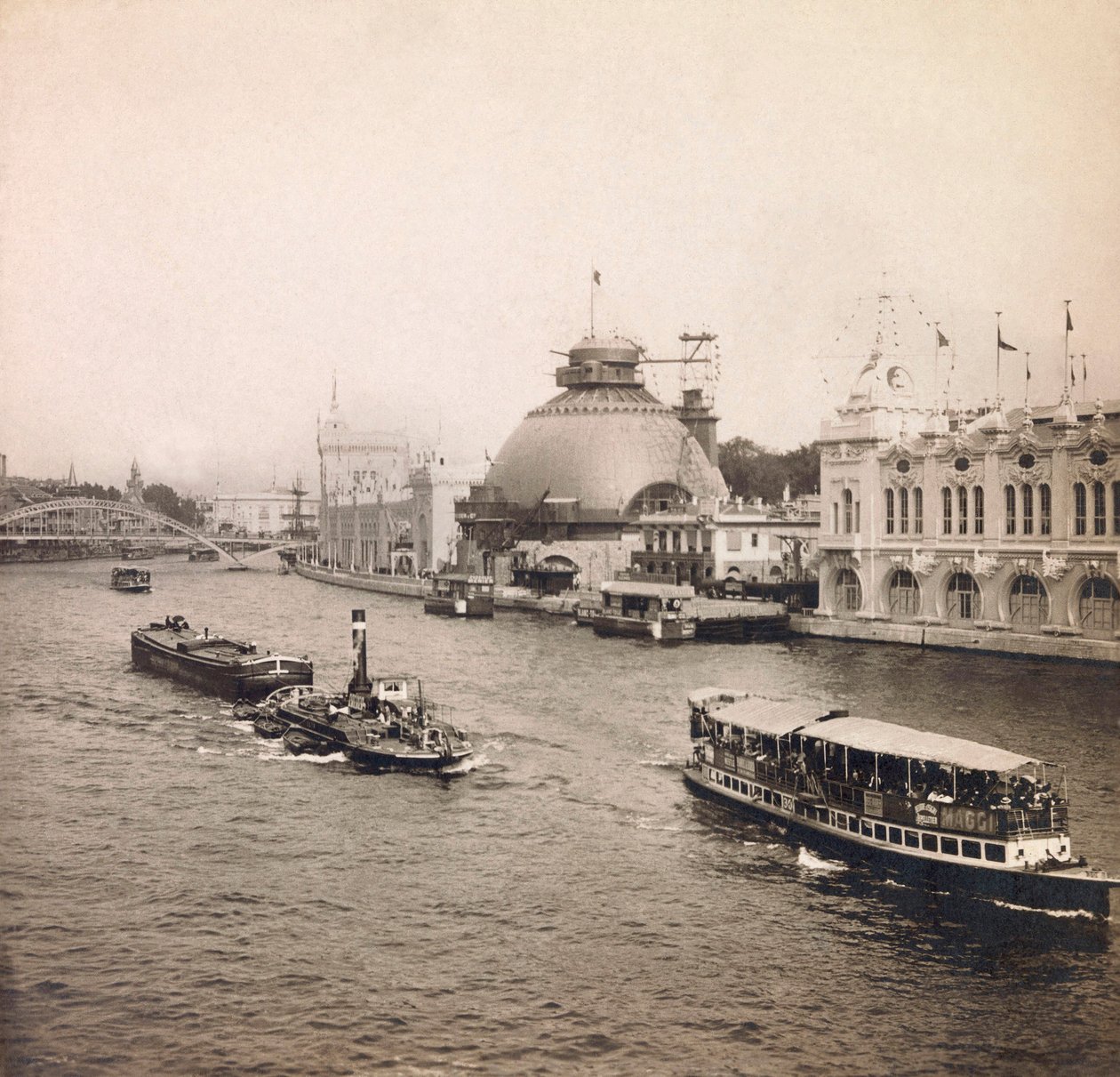 Universell utstilling av 1900 - Exposition Universelle de 1900 i Paris: Panoramautsikt over Seinen, venstre bredd - privat samling av Anonymous Anonymous