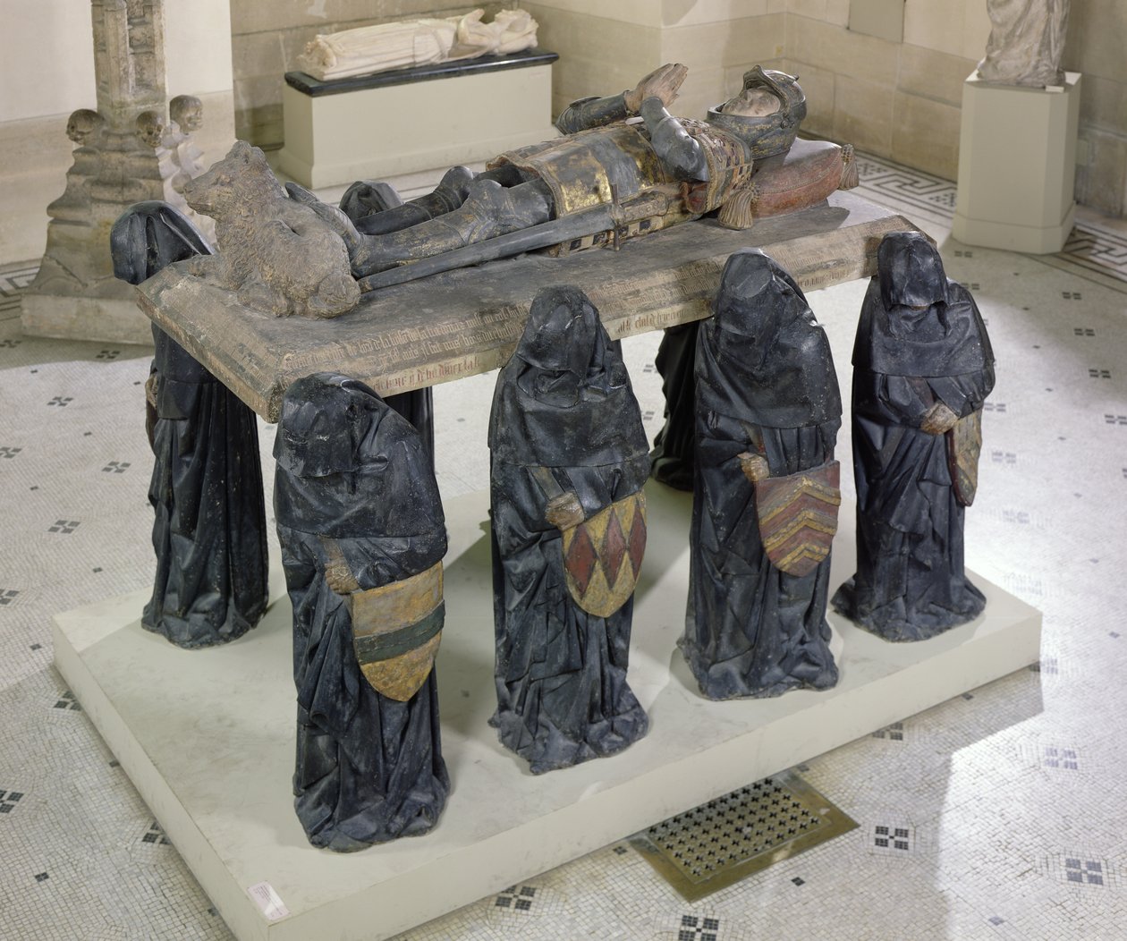 Graven til Philippe Pot (1428-94) fra Citeaux Abbey, ca. 1480-83 (polykrom stein) (se også 98041) av Antoine Le Moiturier